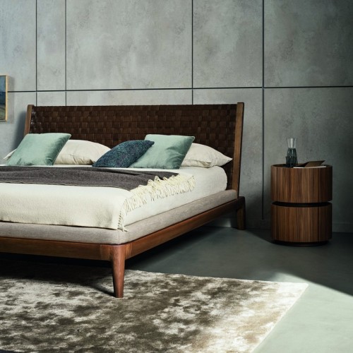 Cama Honeymoon Bonaldo diseño Mauro Lipparini