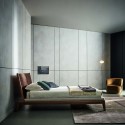 Cama Honeymoon Bonaldo diseño Mauro Lipparini
