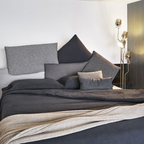 Cama Picabia Bonaldo diseño Giuseppe Viganò