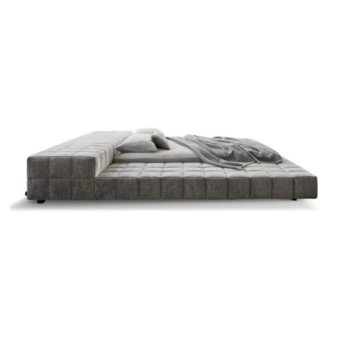 Cama Squaring Bonaldo diseño Giuseppe Viganò