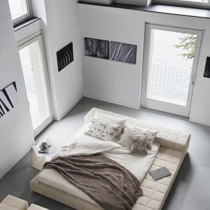Cama Squaring Bonaldo diseño Giuseppe Viganò