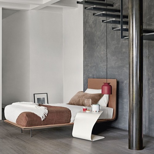 Cama individual Thin Bonaldo diseño Giuseppe Viganò