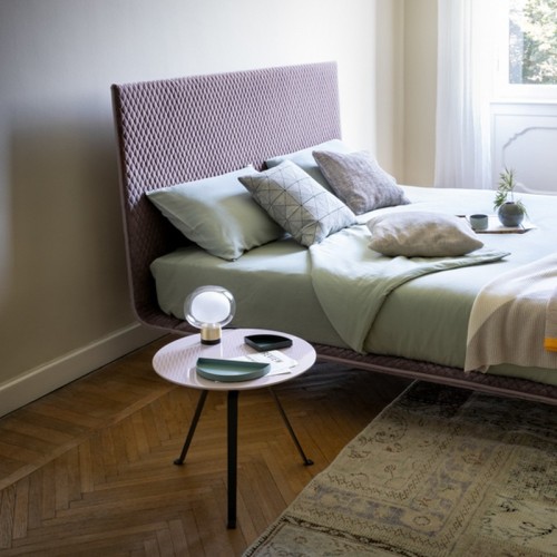 Cama Thin Bonaldo diseño Giuseppe Viganò