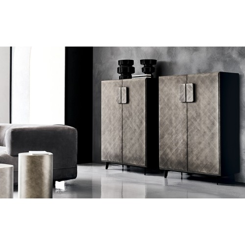 Tudor Cattelan Italia Aparador