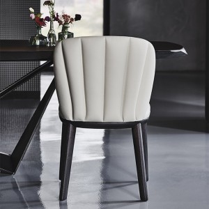 silla-chrishell-cattelan-italia