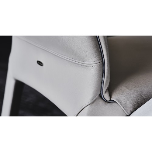 Penelope Cattelan Italia Silla