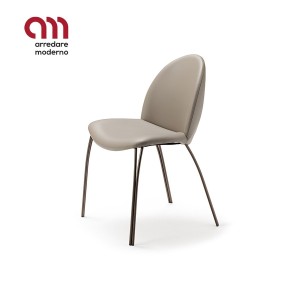 Holly Cattelan Italia Silla